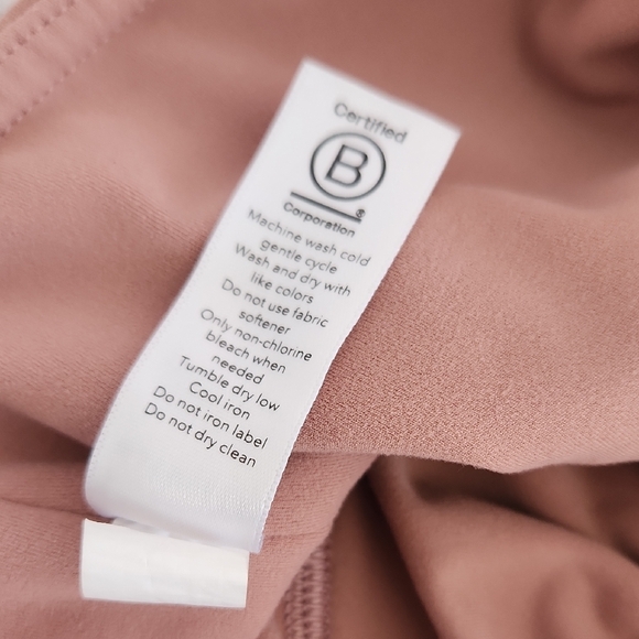 Athleta Ultra High Rise Elation 7/8 Tights - NWOT Dusty Rose - Picture 7 of 7